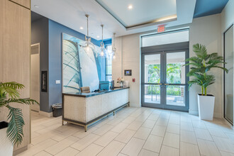 Marina del Viento in Sunny Isles Beach, FL - Building Photo - Lobby