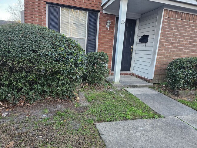 59 Knollwood Cir in Savannah, GA - Building Photo - Building Photo