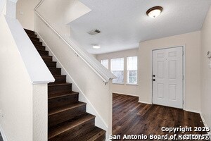 827 Clover Creek in San Antonio, TX - Building Photo - Building Photo