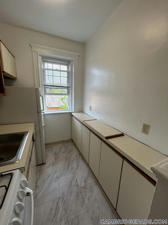 21 Wendell St in Cambridge, MA - Building Photo