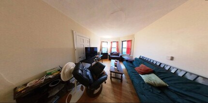 42 Cedar St, Unit 3A in Somerville, MA - Building Photo - Building Photo