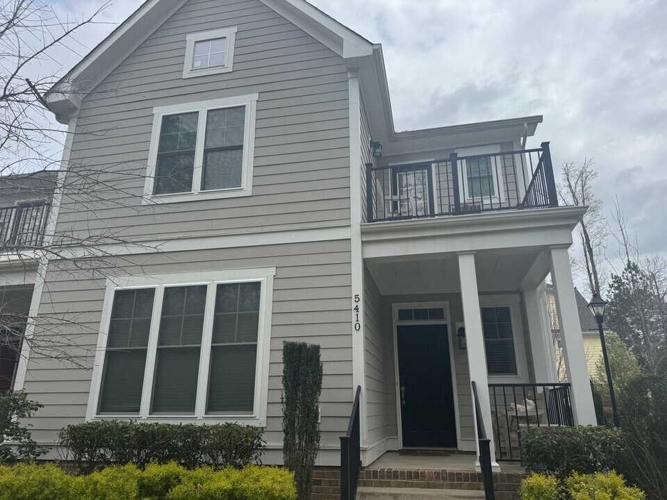 5410 Beverly Ln in Williamsburg, VA - Building Photo