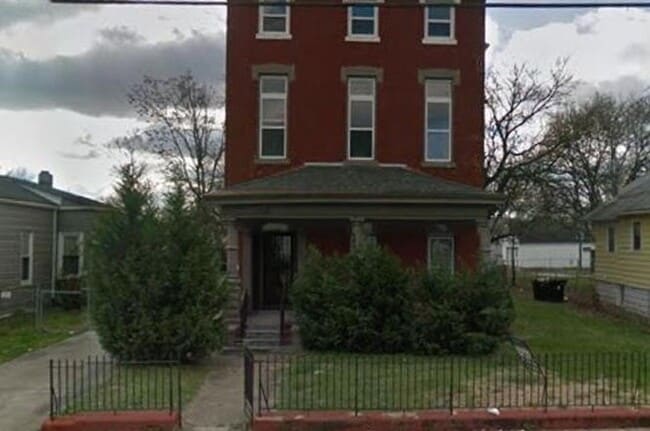 2130 Portland Ave in Louisville, KY - Building Photo - Building Photo