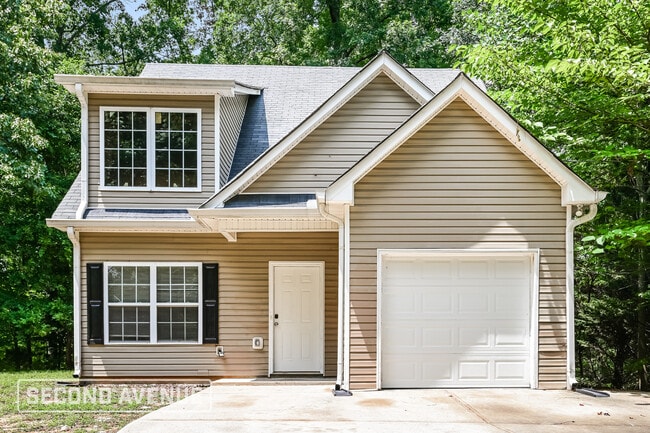 225 Riverbend Dr