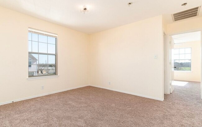 property at 3 Bratton Dr