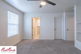 370 W Buena Vista Blvd in Washington, UT - Building Photo - Building Photo