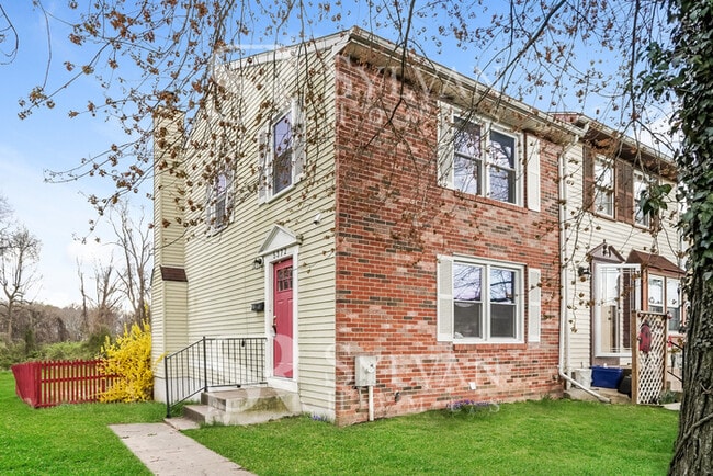 5372 King Arthur Cir in Rosedale, MD - Building Photo - Building Photo