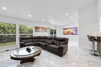 1318 Bayport Ave in Marco Island, FL - Building Photo - Building Photo