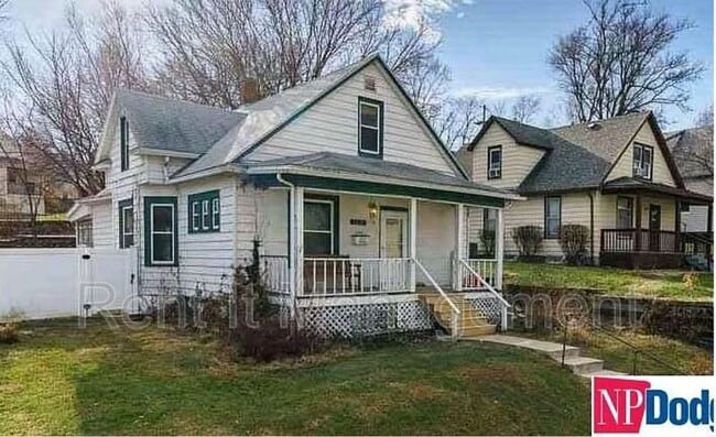 property at 4535 Marcy St