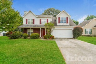 3392 Summit Creek Ln in Loganville, GA - Building Photo