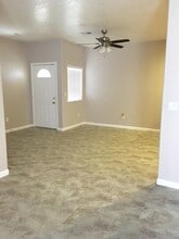 21130 72nd St in California City, CA - Building Photo - Building Photo