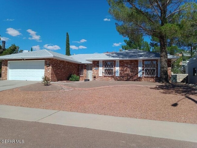 1392 Adabel Dr in El Paso, TX - Building Photo - Building Photo