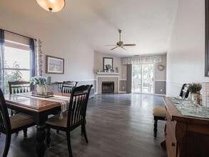 5123 Rocky Mountain Dr in Indianapolis, IN - Foto de edificio - Building Photo