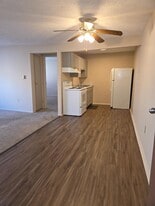 3883-3885 Bennett Rd in Cincinnati, OH - Building Photo