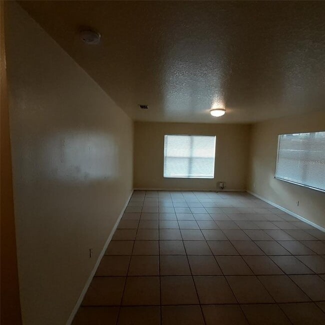 3625 E Chelsea St in Tampa, FL - Building Photo - Building Photo