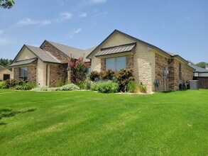3046 Heritage Lp in Nolanville, TX - Building Photo - Building Photo
