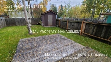 1521 Valarian St in Anchorage, AK - Building Photo - Building Photo