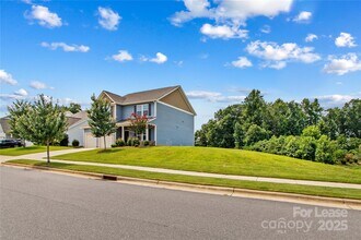 129 Canada Dr in Statesville, NC - Building Photo - Building Photo