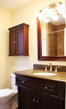 39 Peru St in Burlington, VT - Building Photo - Building Photo