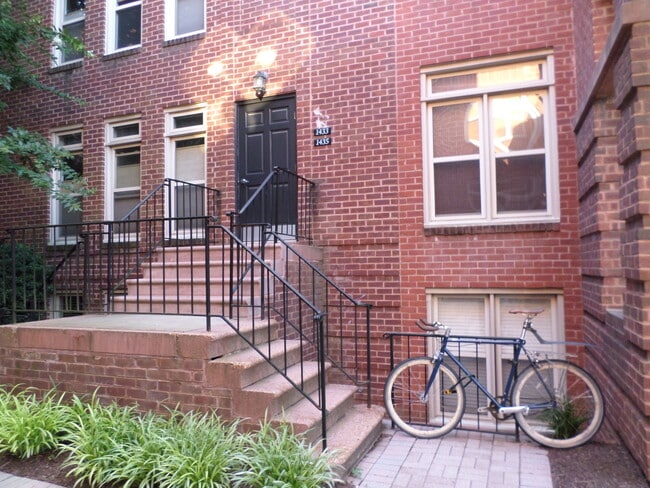 property at 1433 A St NE