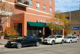 525 Main St in Evanston, IL - Building Photo - Building Photo