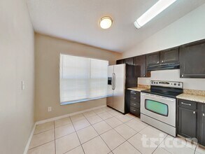 13344 Laraway Dr in Riverview, FL - Building Photo - Building Photo