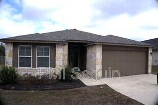 111 Hoya Ln in San Marcos, TX - Building Photo