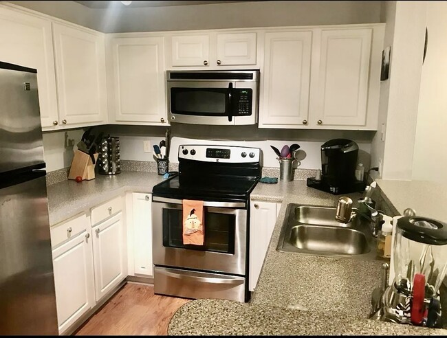 8889 Caminito Plaza Centro, Unit 7209