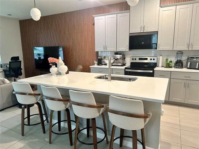 4545 Small Creek Rd in Kissimmee, FL - Building Photo - Building Photo