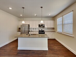 617 Rivermist Dr in Belmont, NC - Foto de edificio - Building Photo