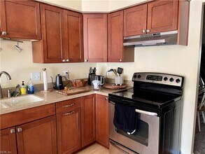 3038 Cape Henry Ct in Virginia Beach, VA - Building Photo - Building Photo