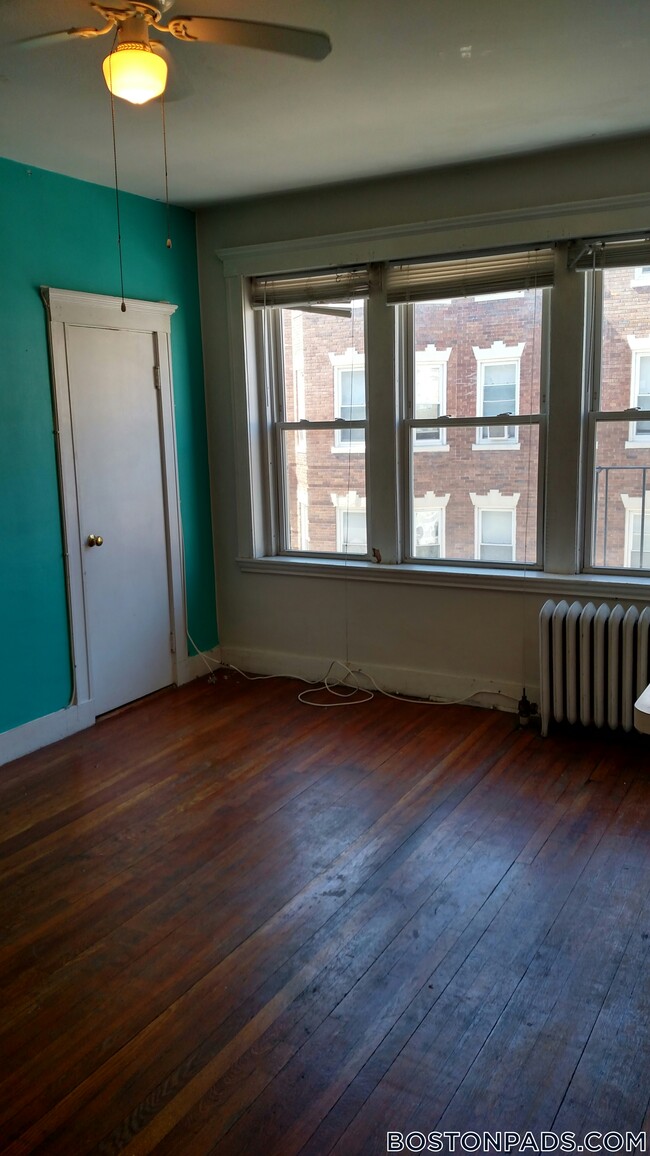 229 Kelton St in Boston, MA - Building Photo - Building Photo