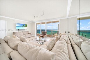 18911 Collins Ave in Sunny Isles Beach, FL - Building Photo