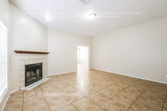 7441 W Krall St in Glendale, AZ - Foto de edificio - Building Photo