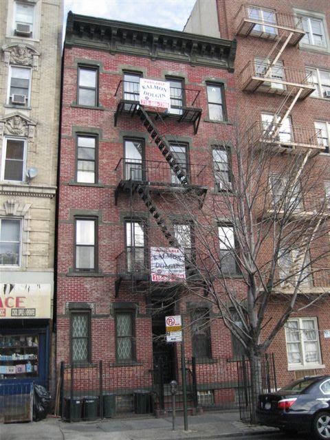 245 S 3rd St in Brooklyn, NY - Building Photo