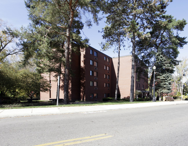 Portage Lakes Kiwanis Tower in Akron, OH - Building Photo - Building Photo