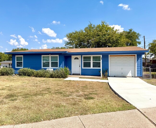 807 Raleigh Cir