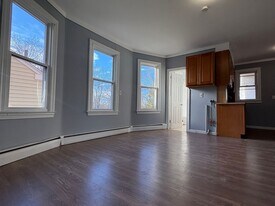 3 Omo St in Middletown, CT - Building Photo