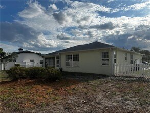 10061 SW 74th Terrace in Ocala, FL - Building Photo - Building Photo