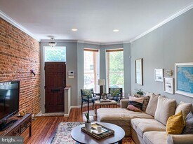 131 N Luzerne Ave in Baltimore, MD - Building Photo