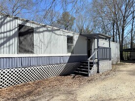 23516 Patricia Ln in New Caney, TX - Building Photo