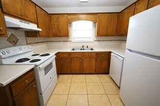 6104 Vinnie Dr in Valdosta, GA - Building Photo - Building Photo