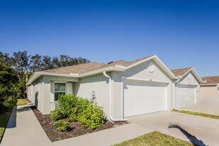 9076 Aegean Cir in Lehigh Acres, FL - Building Photo
