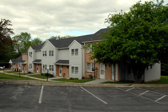 Country Side Estates in Dover, PA - Building Photo - Building Photo