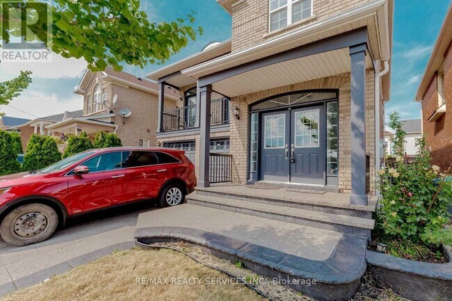 339 Edenbrook Hill Dr in Brampton, ON - Building Photo - Building Photo