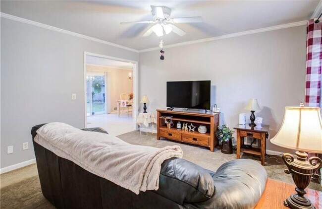 874 E Glochester Pl NW in Norcross, GA - Building Photo - Building Photo