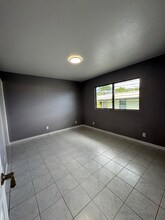 616 Ho?oiki St in Pearl City, HI - Building Photo - Building Photo