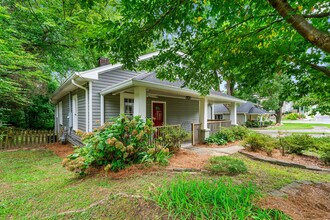 80 W Park St in Buford, GA - Building Photo - Building Photo