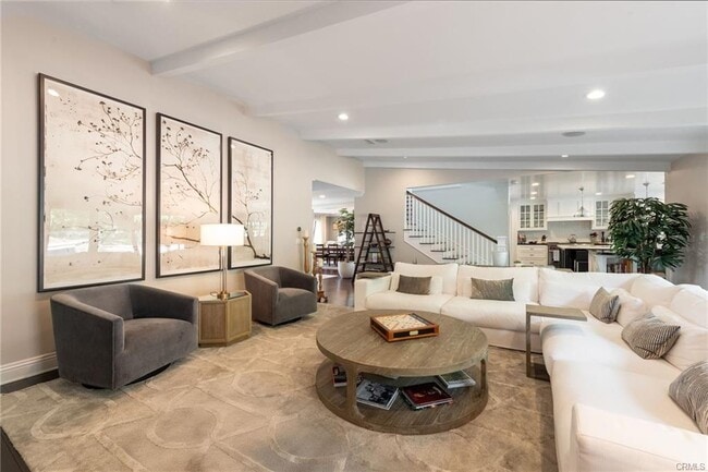 5433 Castle Knoll Rd in La Cañada Flintridge, CA - Building Photo - Building Photo
