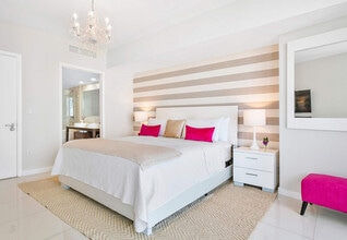 485 Brickell Ave in Miami, FL - Building Photo - Building Photo